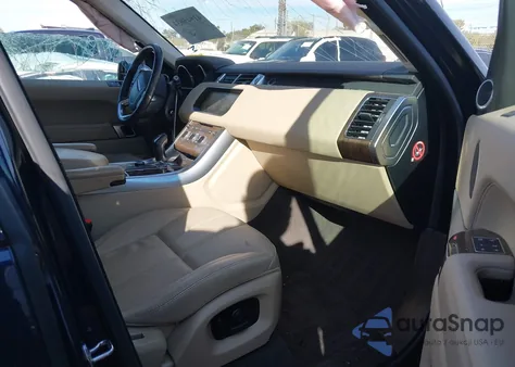 2017 Land Rover Range Rover Sport 3.0L V6 Supercharged Se z USA, uszkodzony, nr VIN SALWG2FV1HA173108